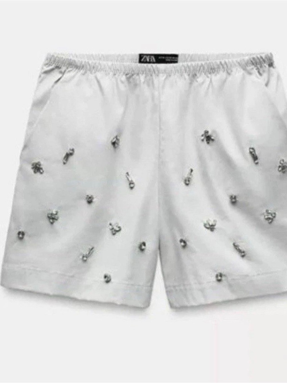 Zara White Embellished Women's Bermuda Shorts